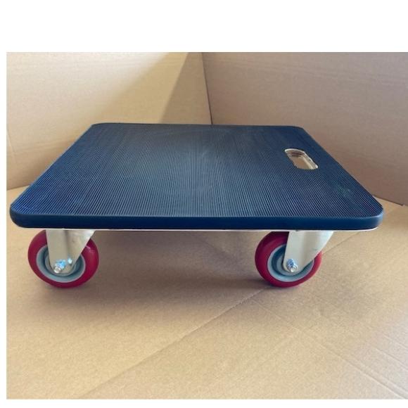 DOLLY TRUCK 4 WHEEL WITH RUBBER TOP. 19